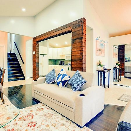 Furnished Family Home Near Toronto - Great Location Game Room - Backyard - Parking & Self Checkin بيكرينغ المظهر الخارجي الصورة